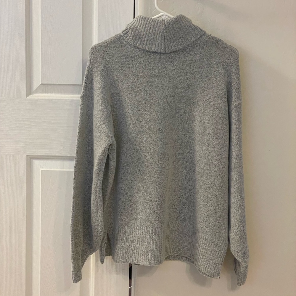 Staccato Cozy Gray Turtleneck Sweater, Size L